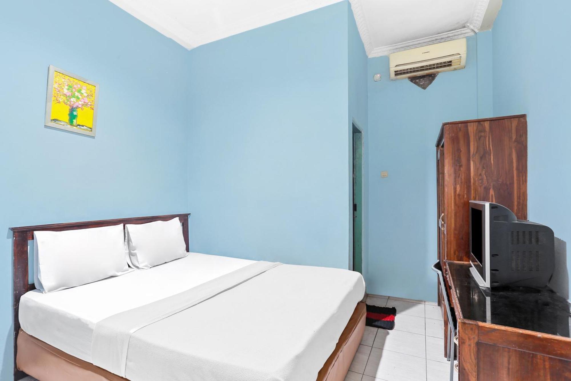 Oyo 93046 Hotel Fortuna Parepare Exterior photo