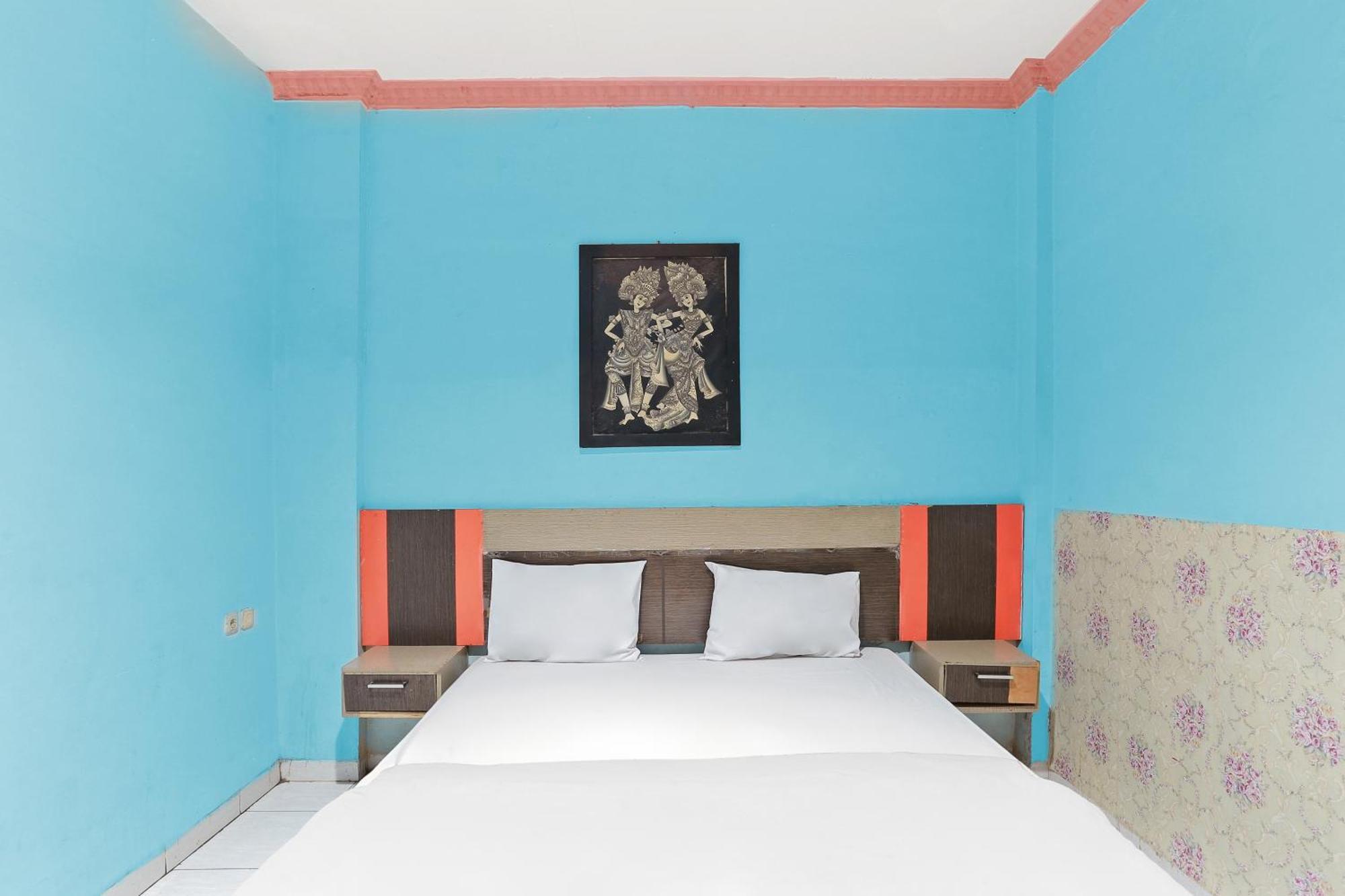 Oyo 93046 Hotel Fortuna Parepare Exterior photo